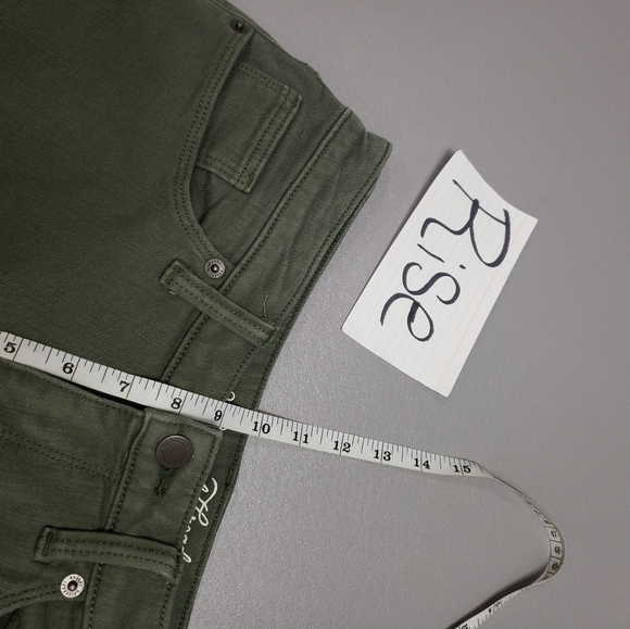 Universal threads army green ripped raw hem mid rise jegging womens size 6/28 - Picture 11 of 13